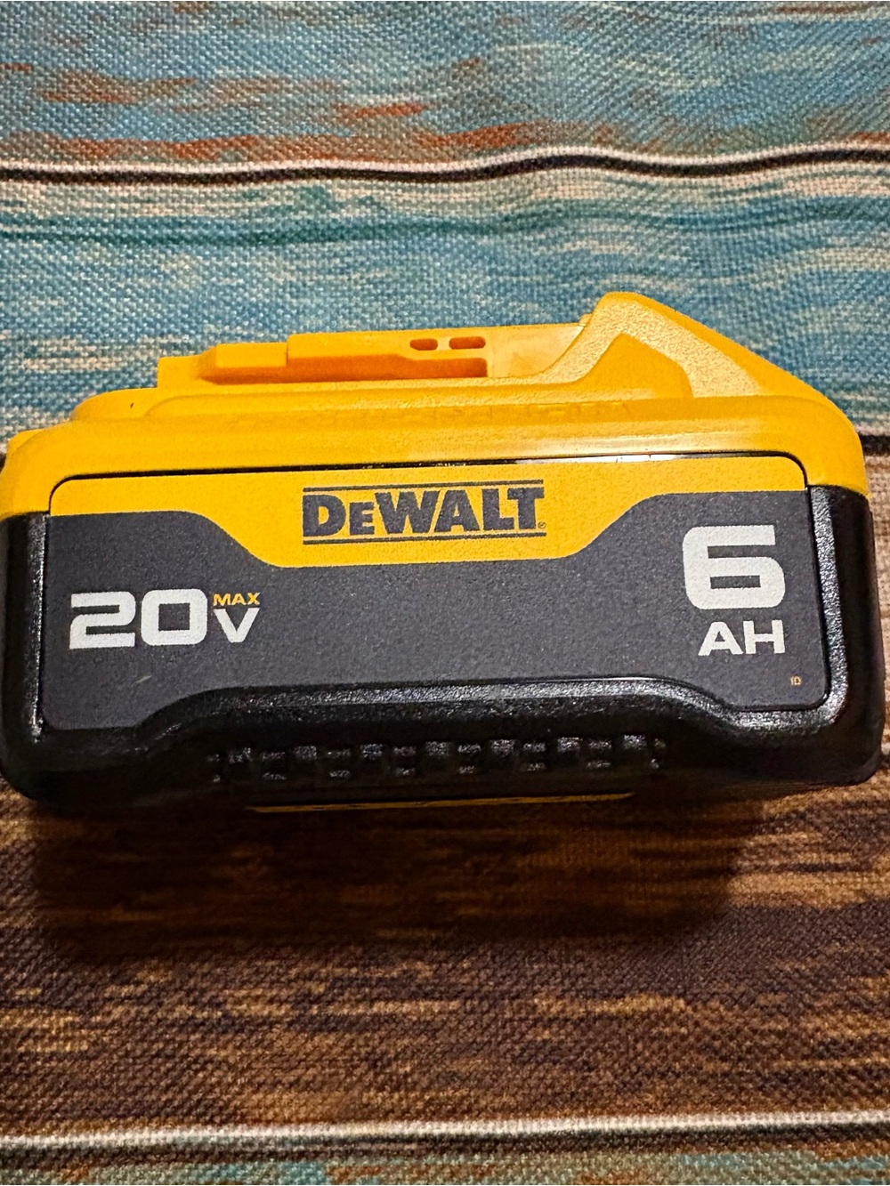Dewalt 20v Battery View 6